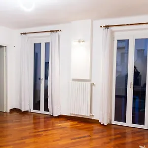 Appartement Sweet House Corso Genova