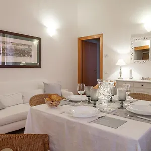 https://paglia-tre.emilia-romagnahotels.net