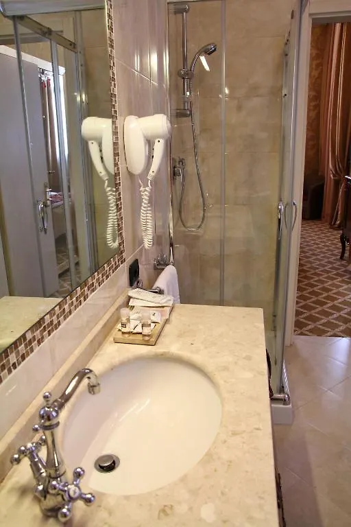 **** Hotel Pesaro Palace Wenecja Włochy