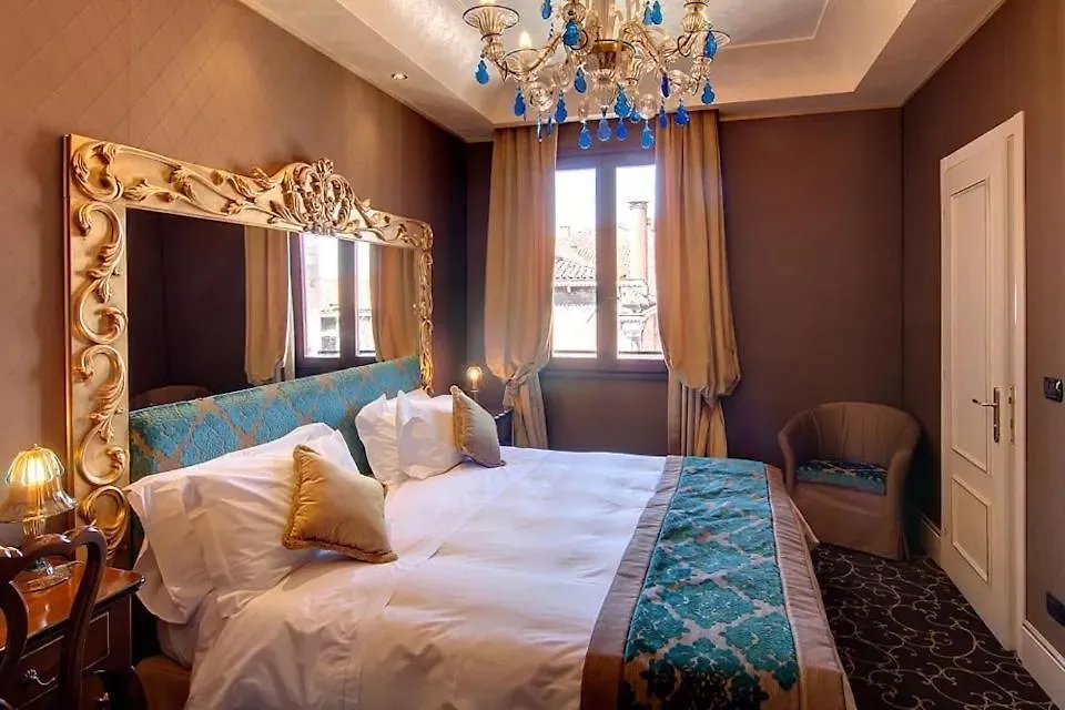**** Hotel Pesaro Palace Venice Italy