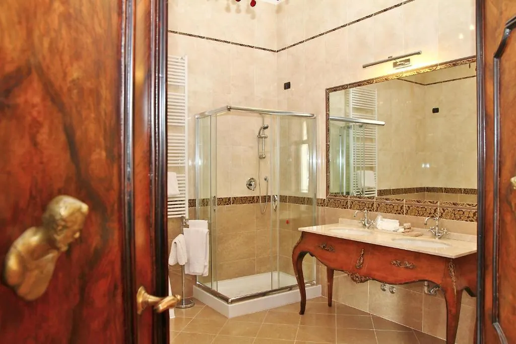 Hotel Pesaro Palace Venice