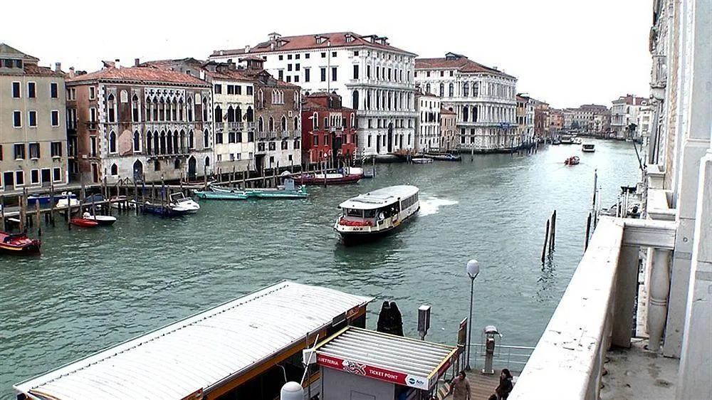 Pesaro Palace Venice 4*,