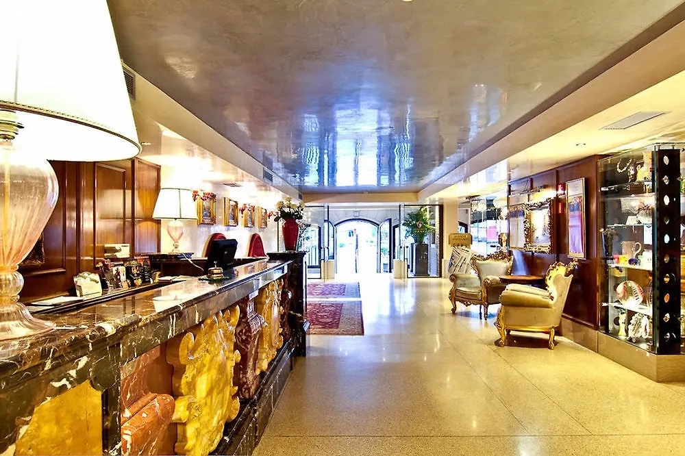 Pesaro Palace Venice Hotel
